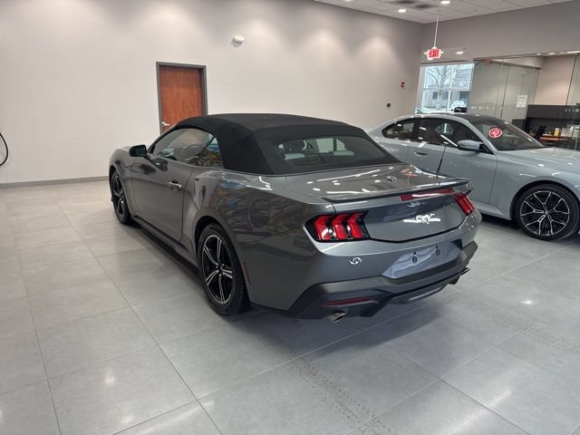 Certified 2025 Ford Mustang Premium RWD image 3