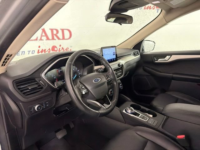 Certified 2020 Ford Escape SEL FWD image 12