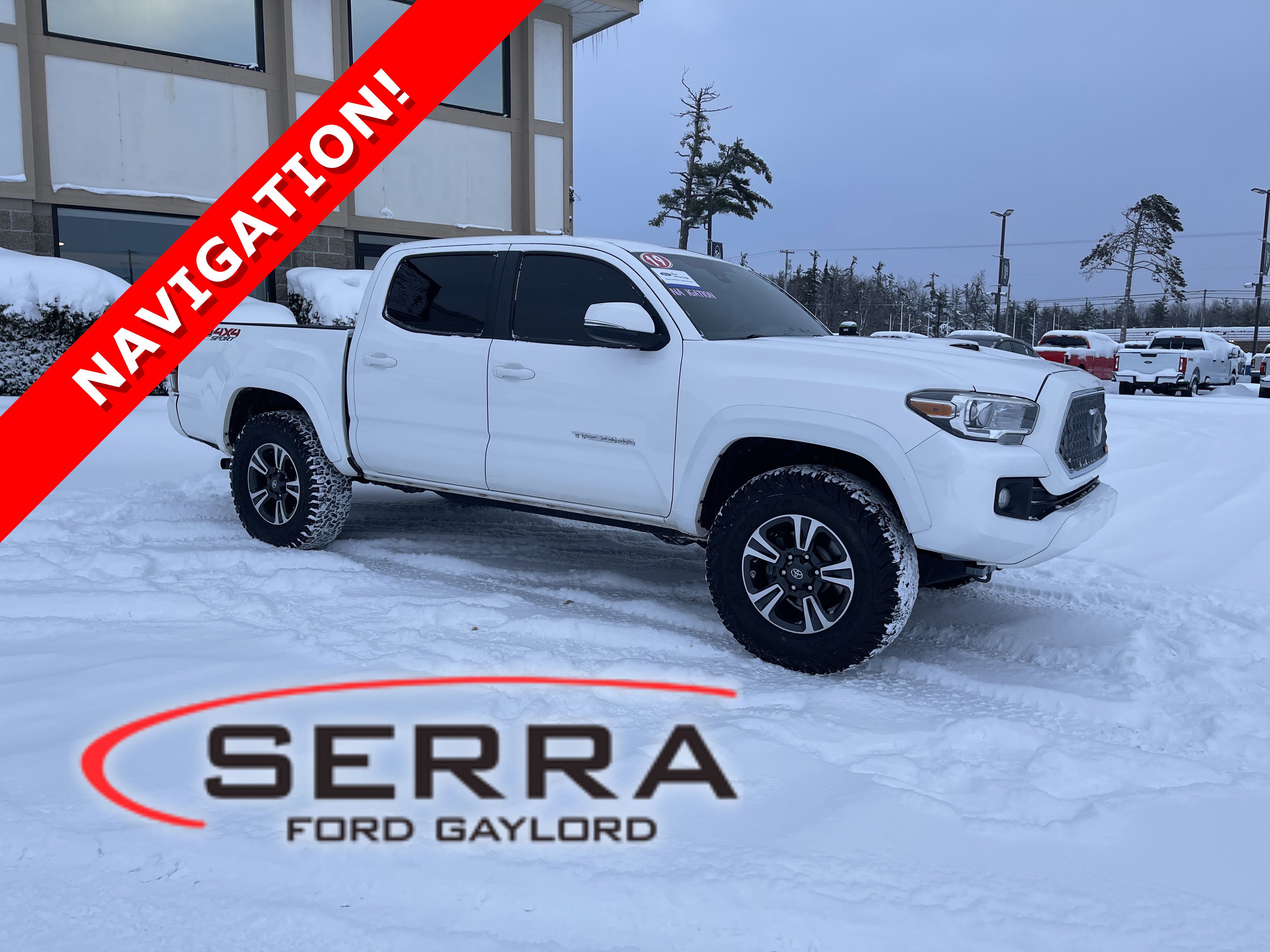 Used 2019 Toyota Tacoma TRD Sport image 1