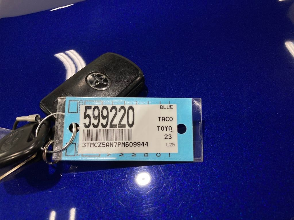 Used 2023 Toyota Tacoma TRD Sport image 28