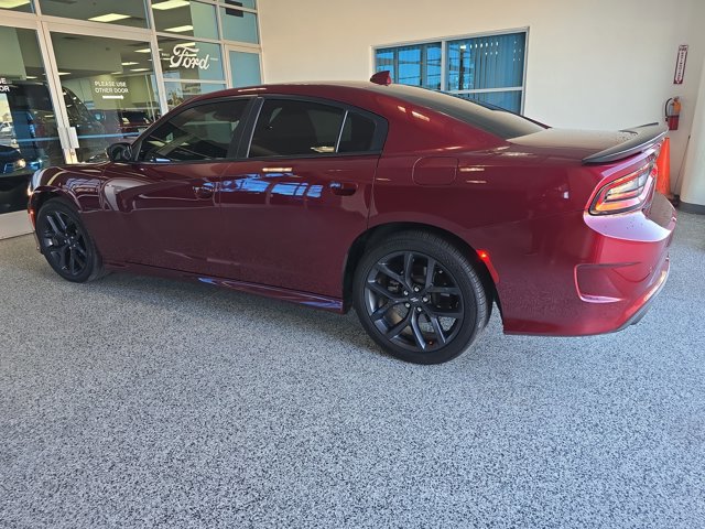 Used 2021 Dodge Charger R/T w/ Blacktop Package image 4
