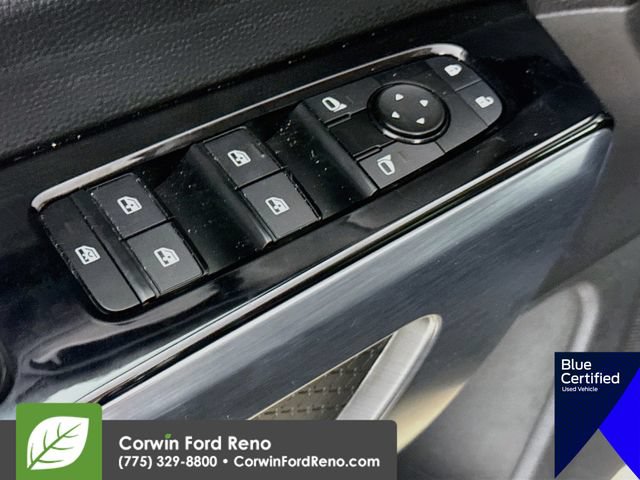 Used 2024 Nissan Pathfinder SL AWD/4WD image 22