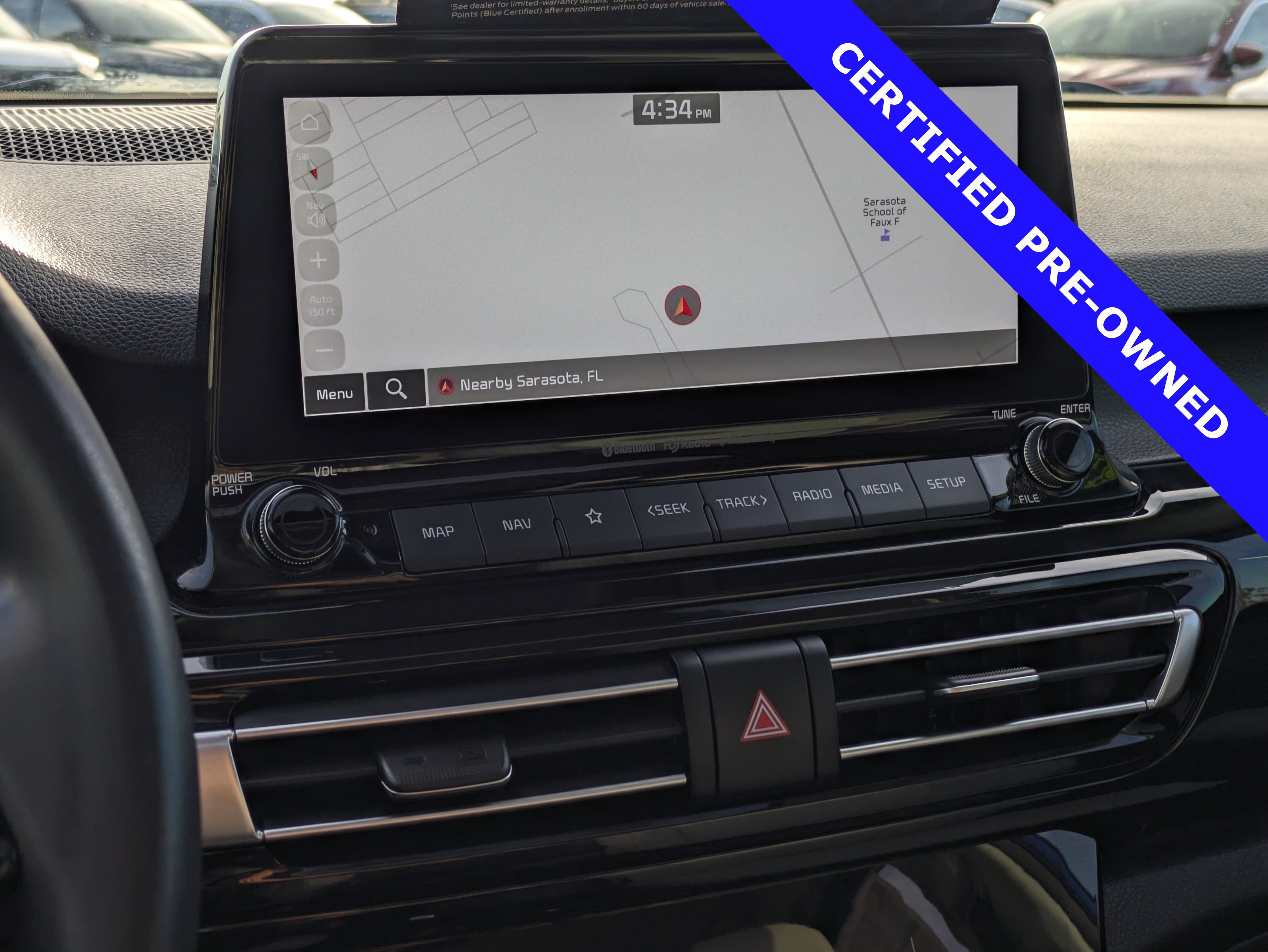 Used 2022 Kia Seltos EX image 29