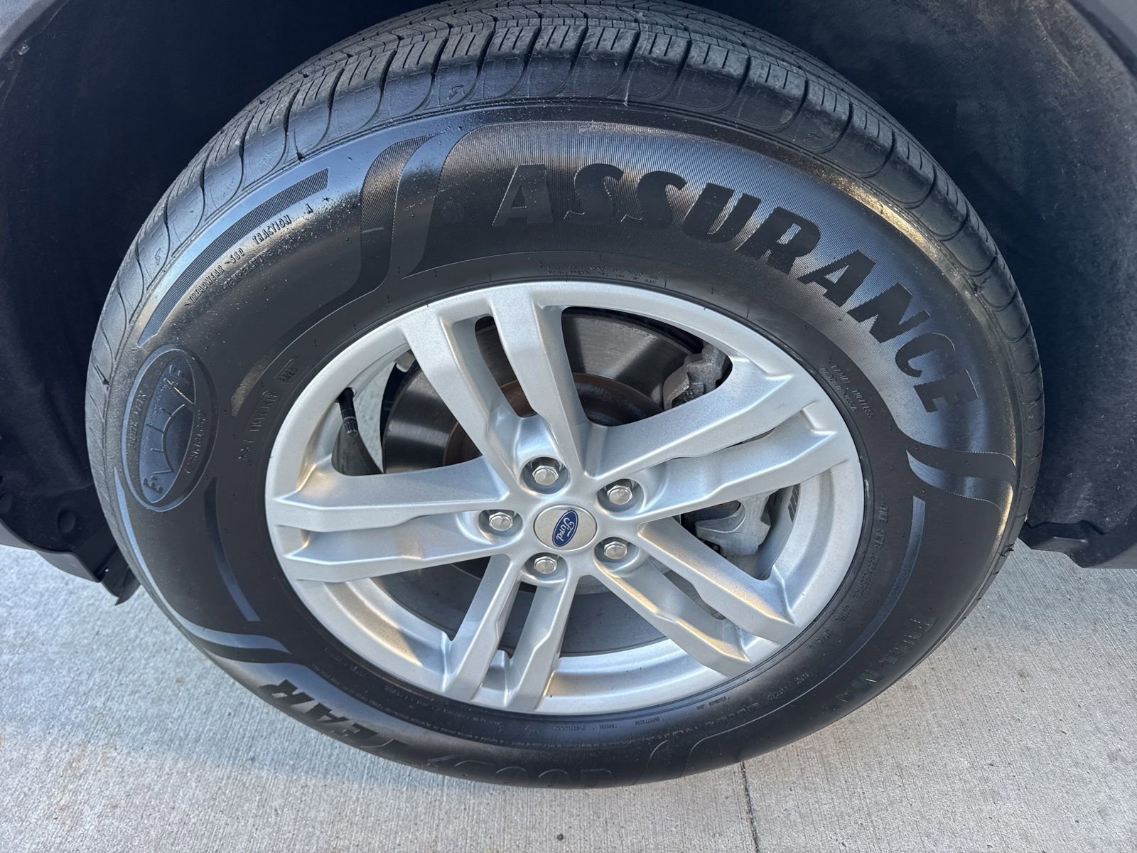 Certified 2023 Ford Explorer XLT w/ Equipment Group 202A image 19