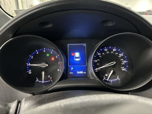 Used 2018 Toyota C-HR XLE FWD image 14