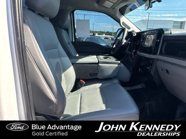 Certified 2023 Ford F250 4x4 Regular Cab Super Duty image 31