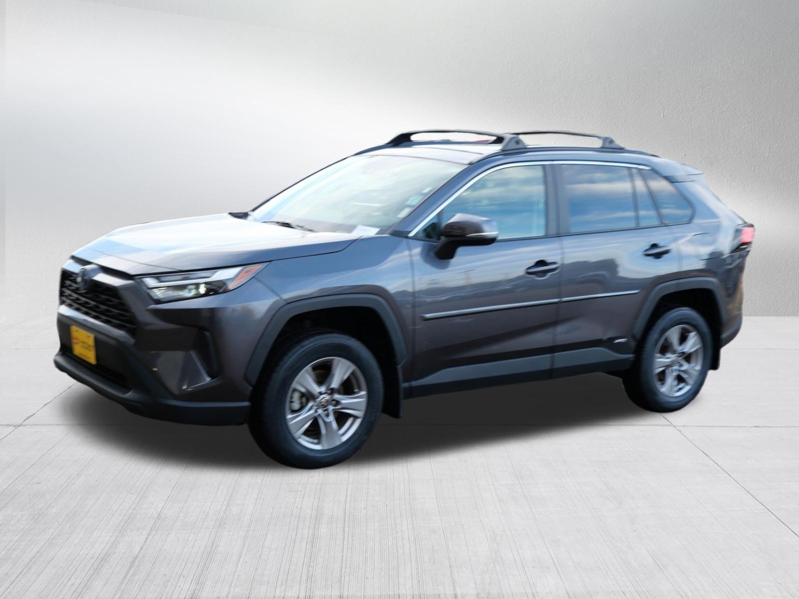 Used 2024 Toyota RAV4 XLE w/ Convenience Package AWD/4WD image 3