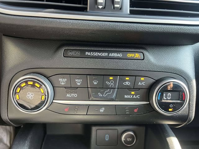 Certified 2020 Ford Escape SEL FWD image 32