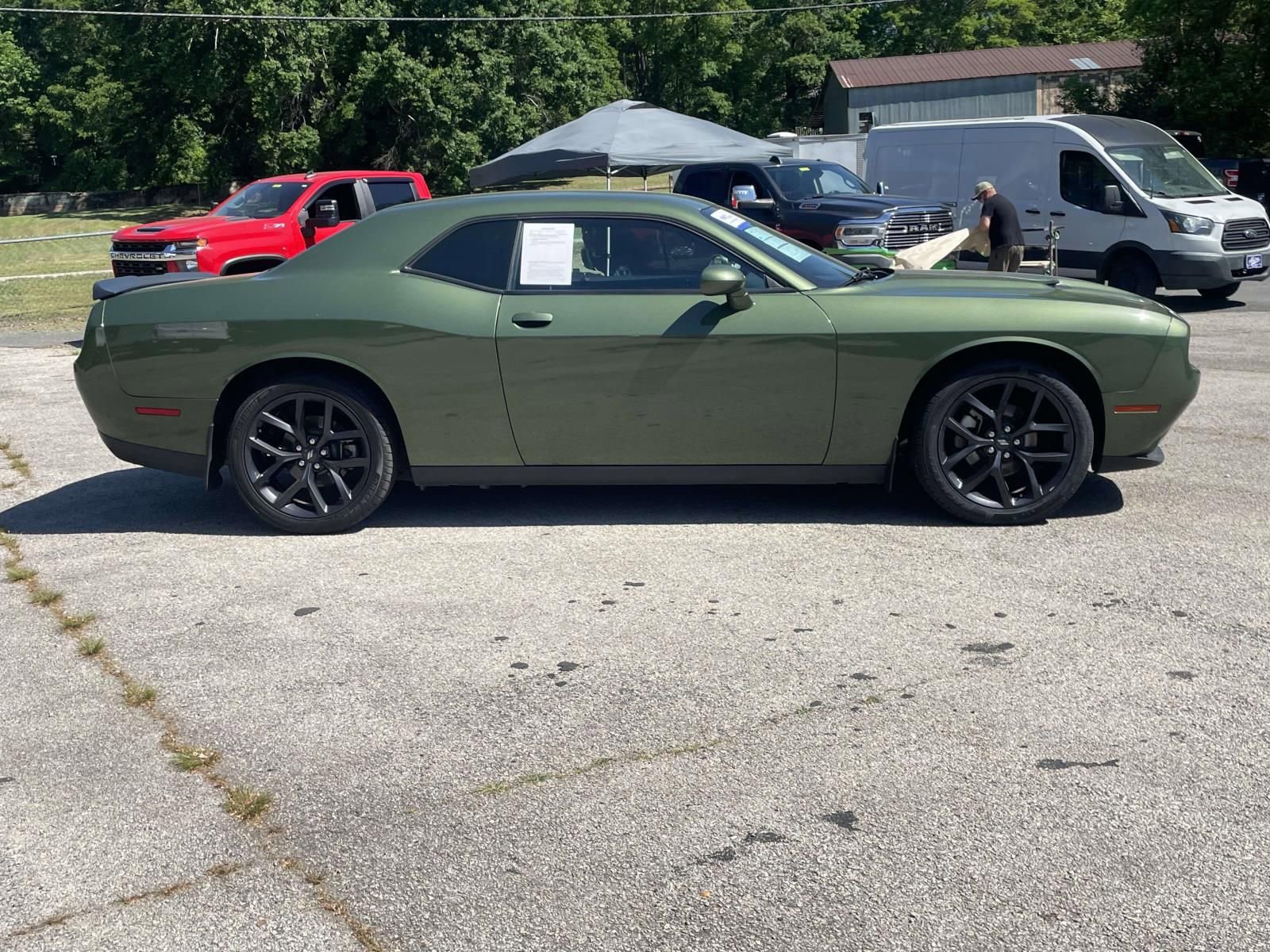 Used 2021 Dodge Challenger SXT w/ Blacktop Package image 6