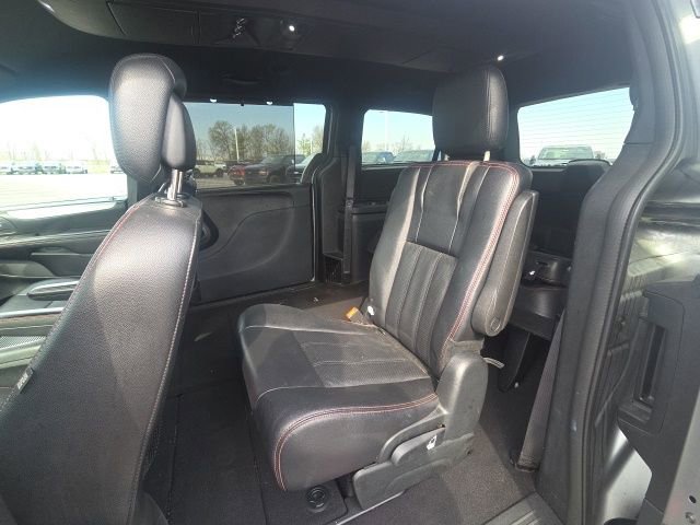Used 2019 Dodge Grand Caravan GT FWD image 18