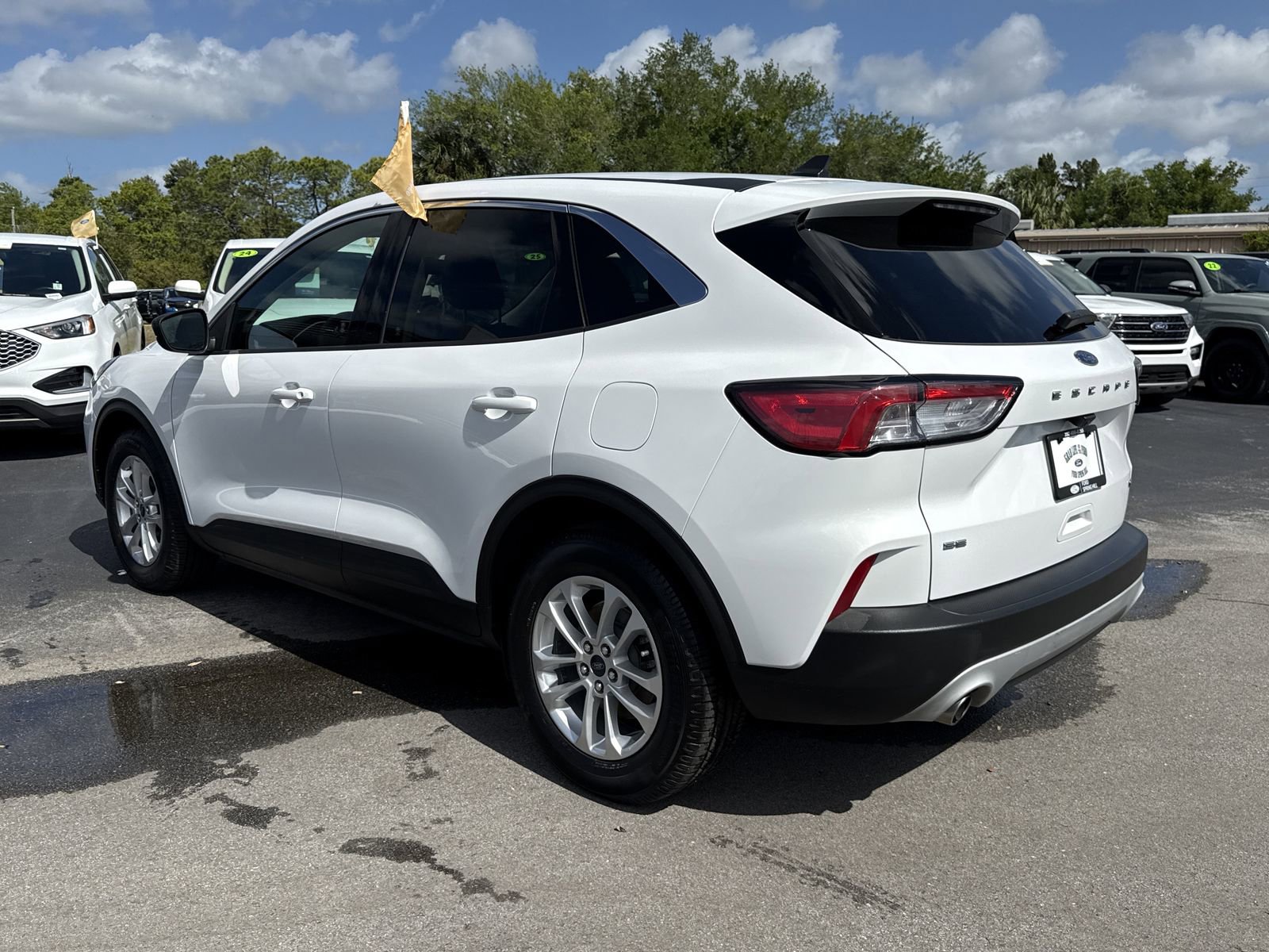 Certified 2022 Ford Escape SE w/ Convenience Package image 6