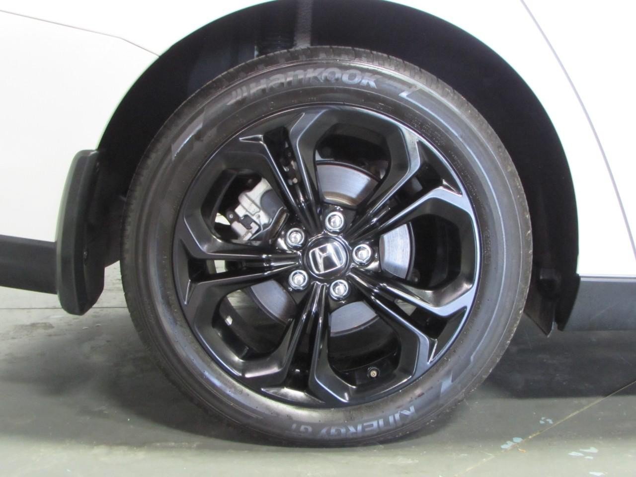 Used 2025 Honda Accord SE image 9