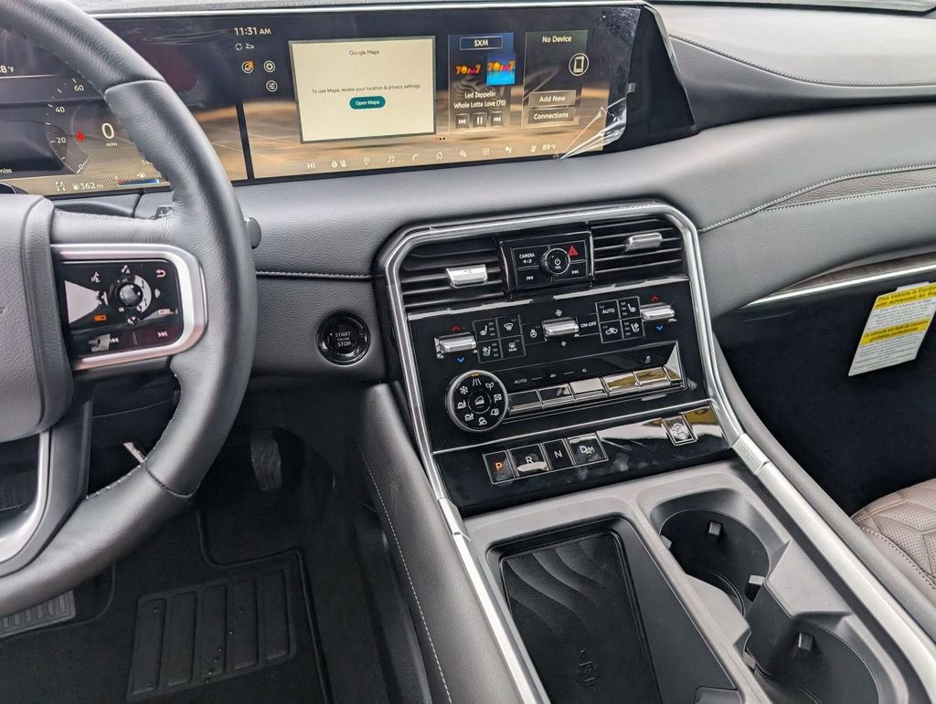 Used 2025 Nissan Armada Platinum image 33