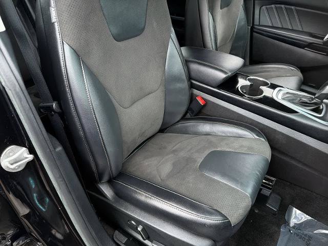 Certified 2018 Ford Edge Sport w/ Technology Package AWD/4WD image 23