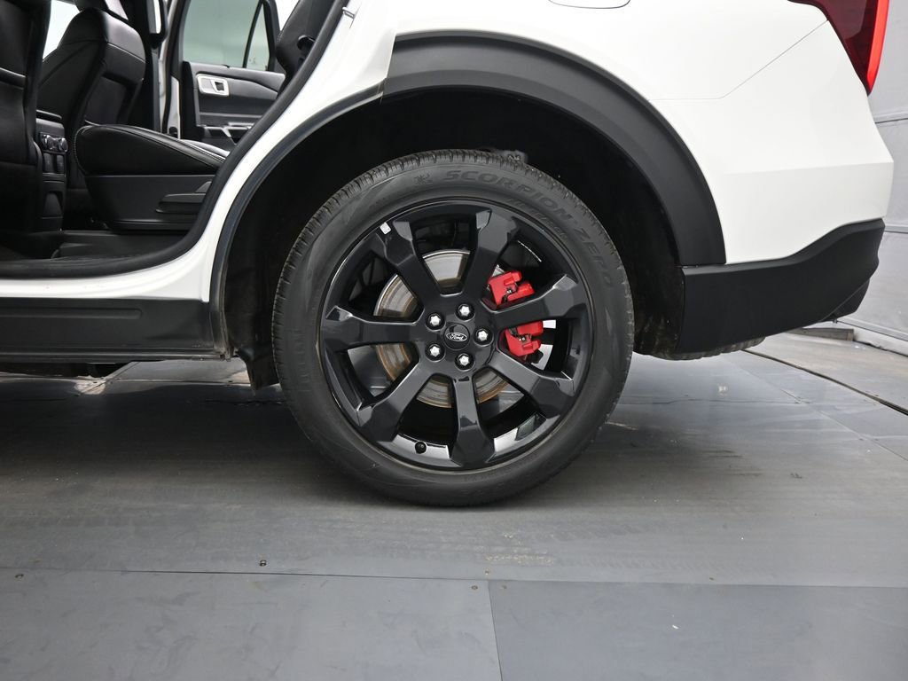 Certified 2022 Ford Explorer ST w/ Equipment Group 401A image 26