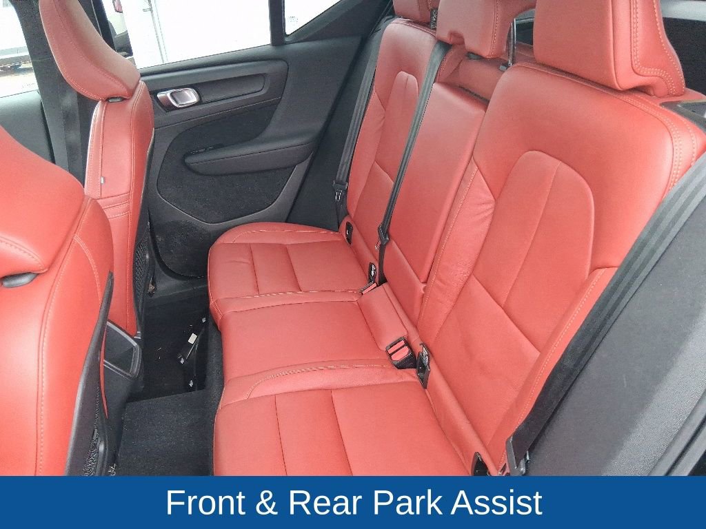 Used 2020 Volvo XC40 T5 Momentum AWD/4WD image 10