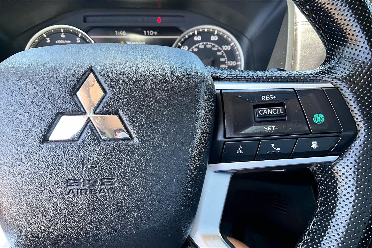 Used 2024 Mitsubishi Outlander SE AWD/4WD image 24