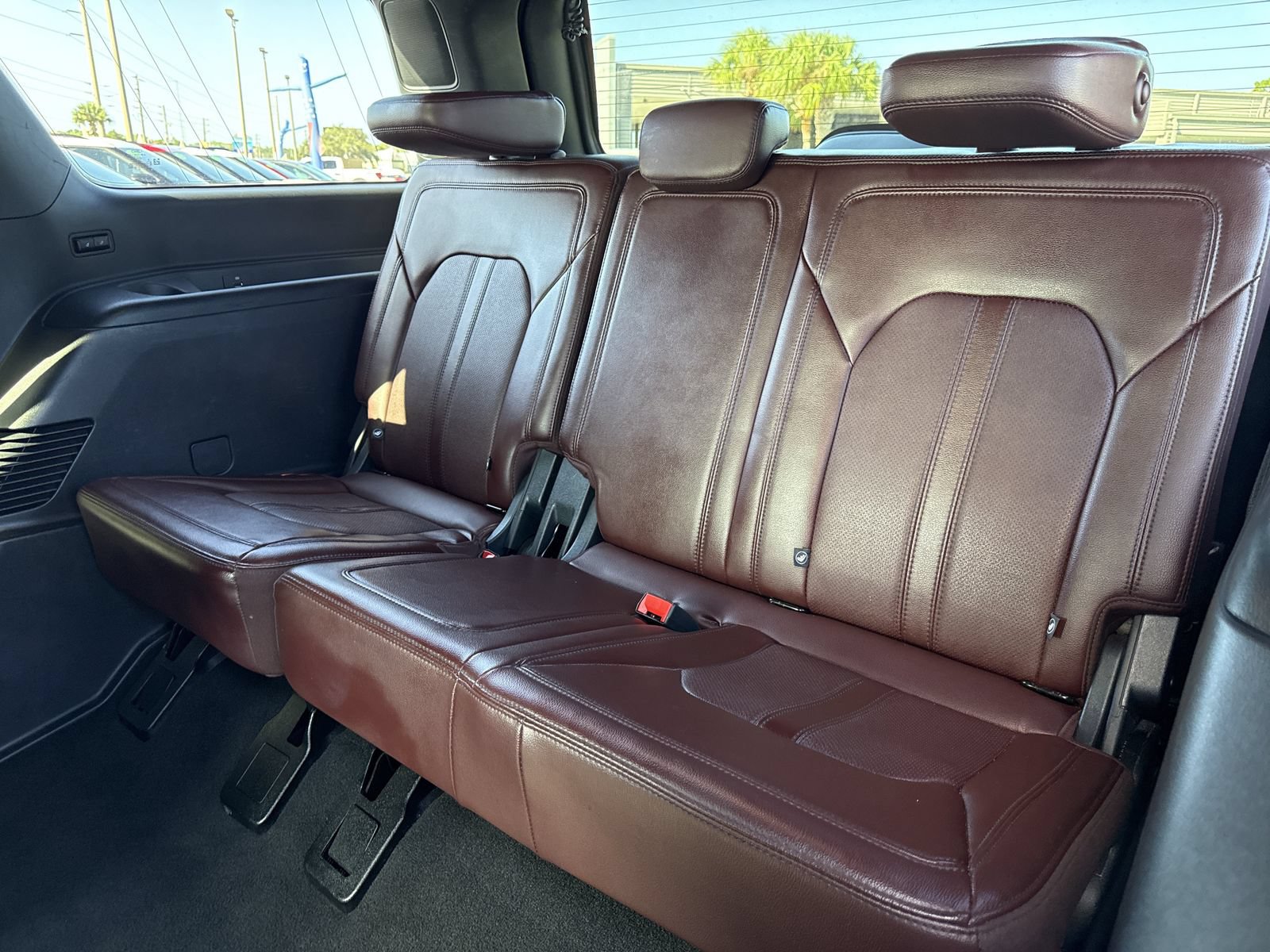 Certified 2024 Ford Expedition Limited RWD image 24