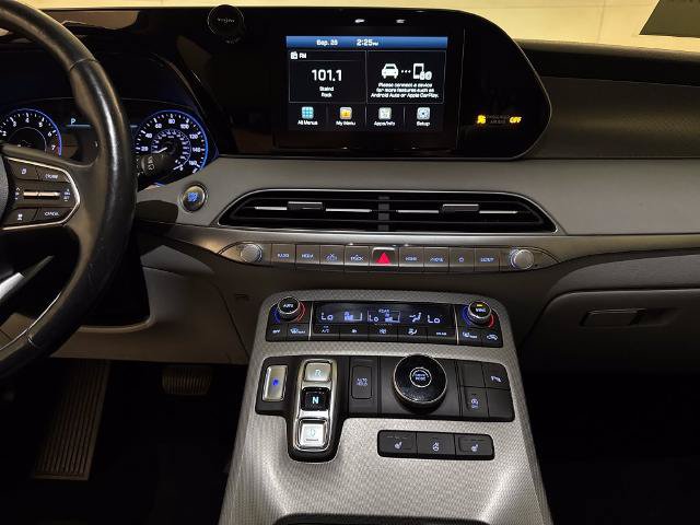Used 2020 Hyundai Palisade SEL w/ Premium Package FWD image 18