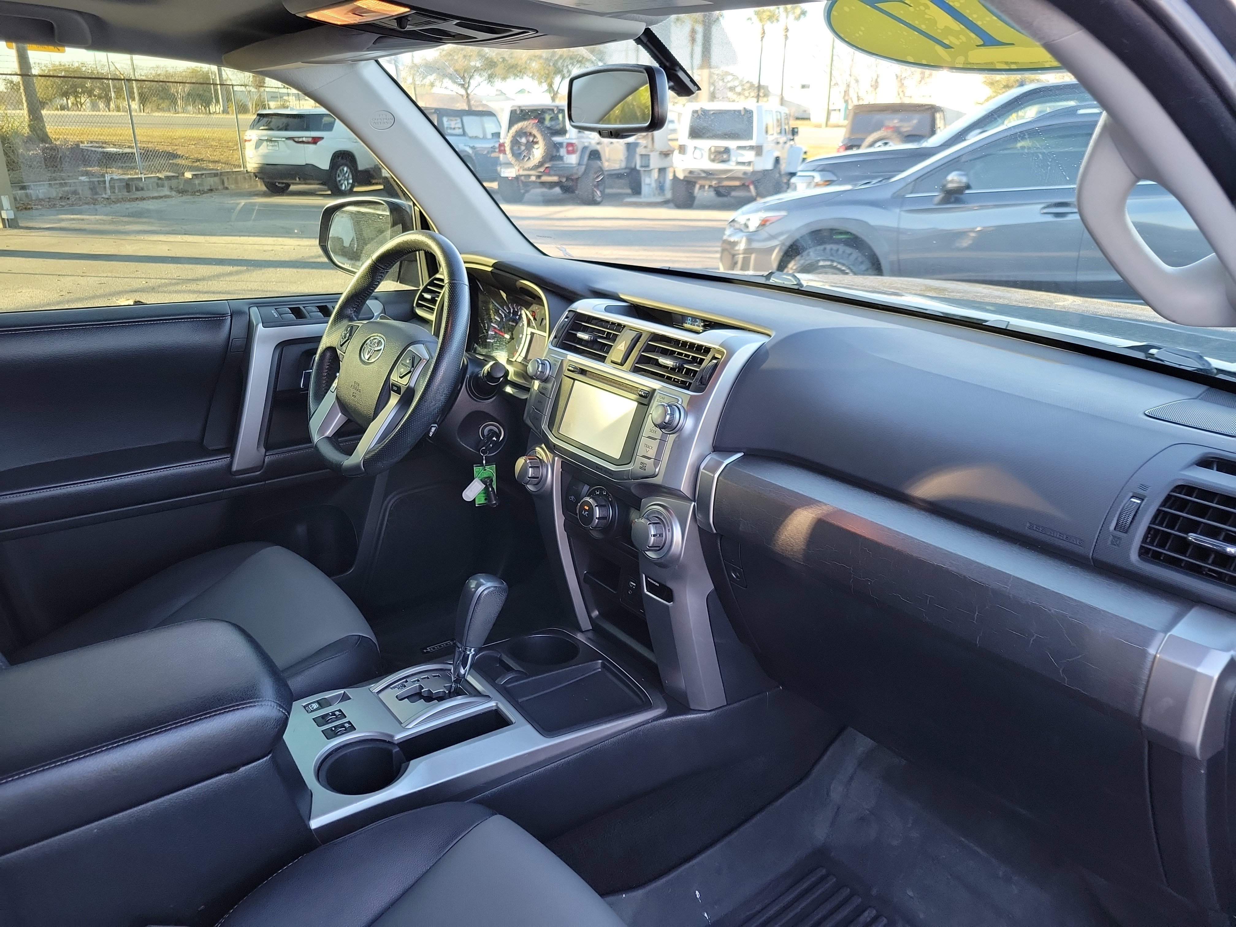 Used 2017 Toyota 4Runner SR5 image 29