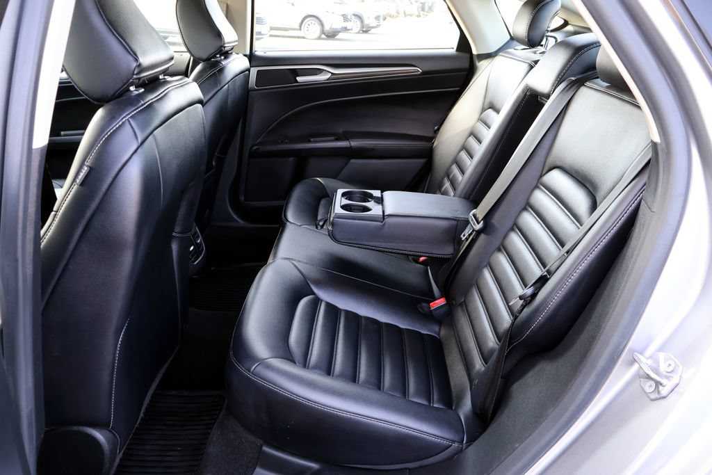 Certified 2020 Ford Fusion SEL FWD image 26
