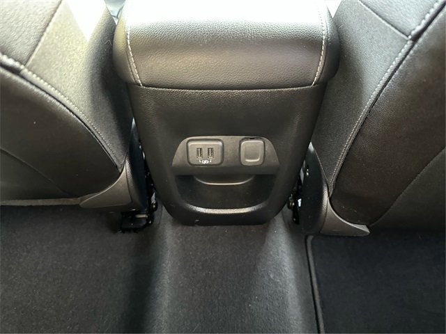 Used 2020 Chevrolet Colorado LT w/ Luxury Package image 22