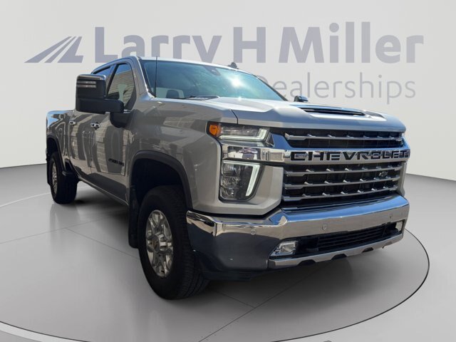 Used 2022 Chevrolet Silverado 2500 LTZ w/ LTZ Plus Package AWD/4WD image 6