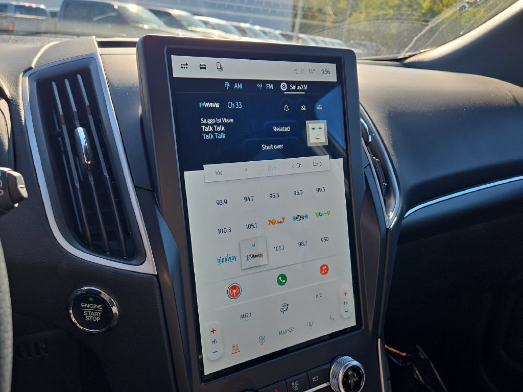 Certified 2024 Ford Edge ST-Line AWD/4WD image 9