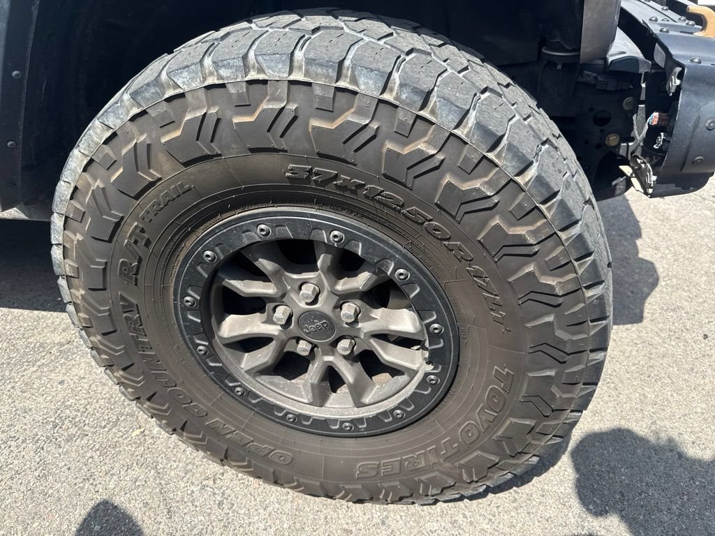 Used 2023 Jeep Wrangler Unlimited Rubicon 392 w/ Trailer Tow Package AWD/4WD image 4