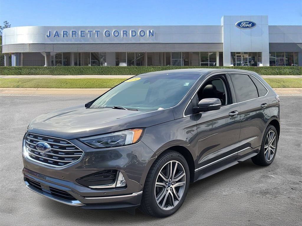 Certified 2019 Ford Edge Titanium w/ Equipment Group 301A FWD image 2