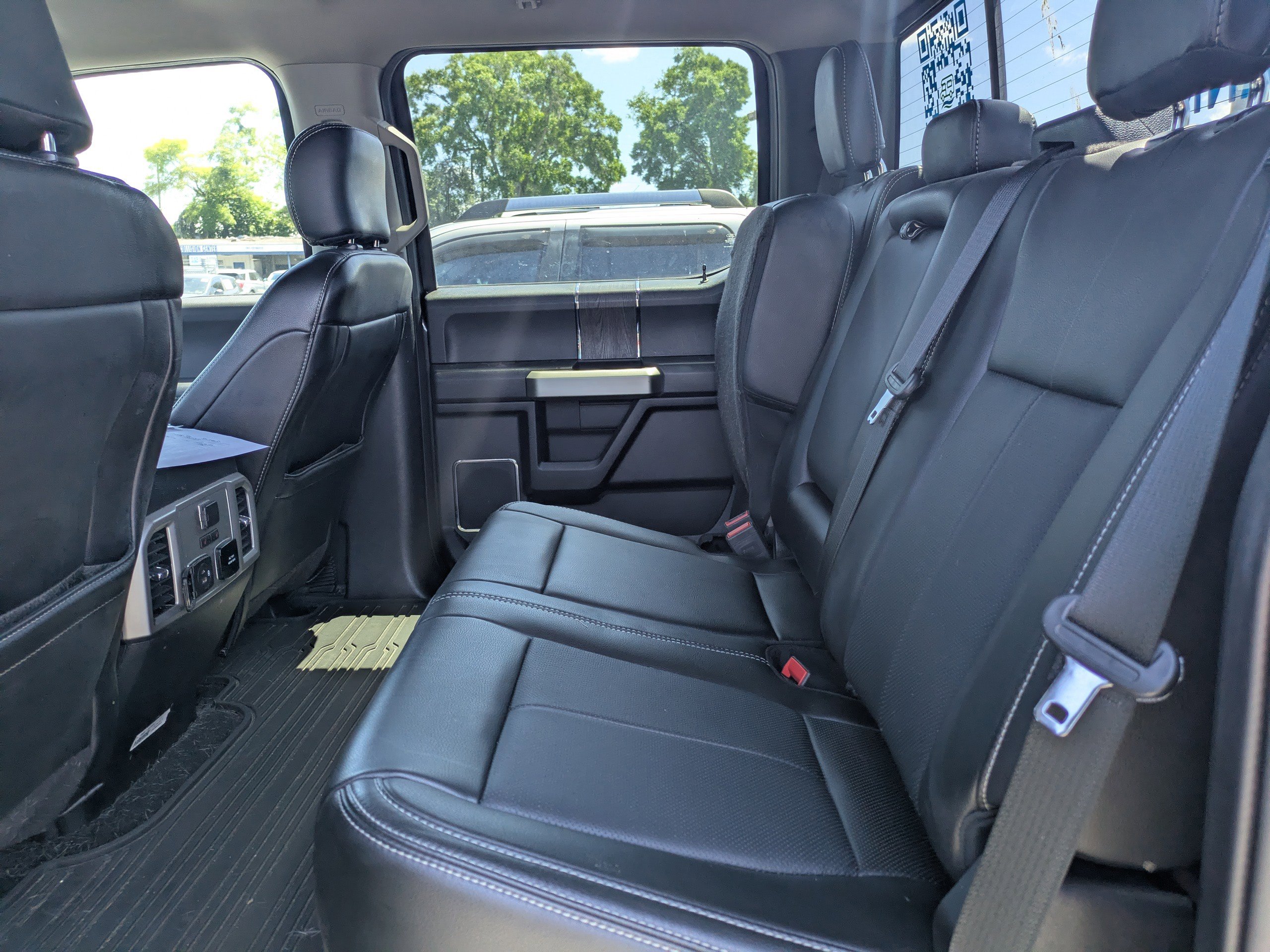 Certified 2020 Ford F350 Lariat w/ Lariat Ultimate Package AWD/4WD image 13