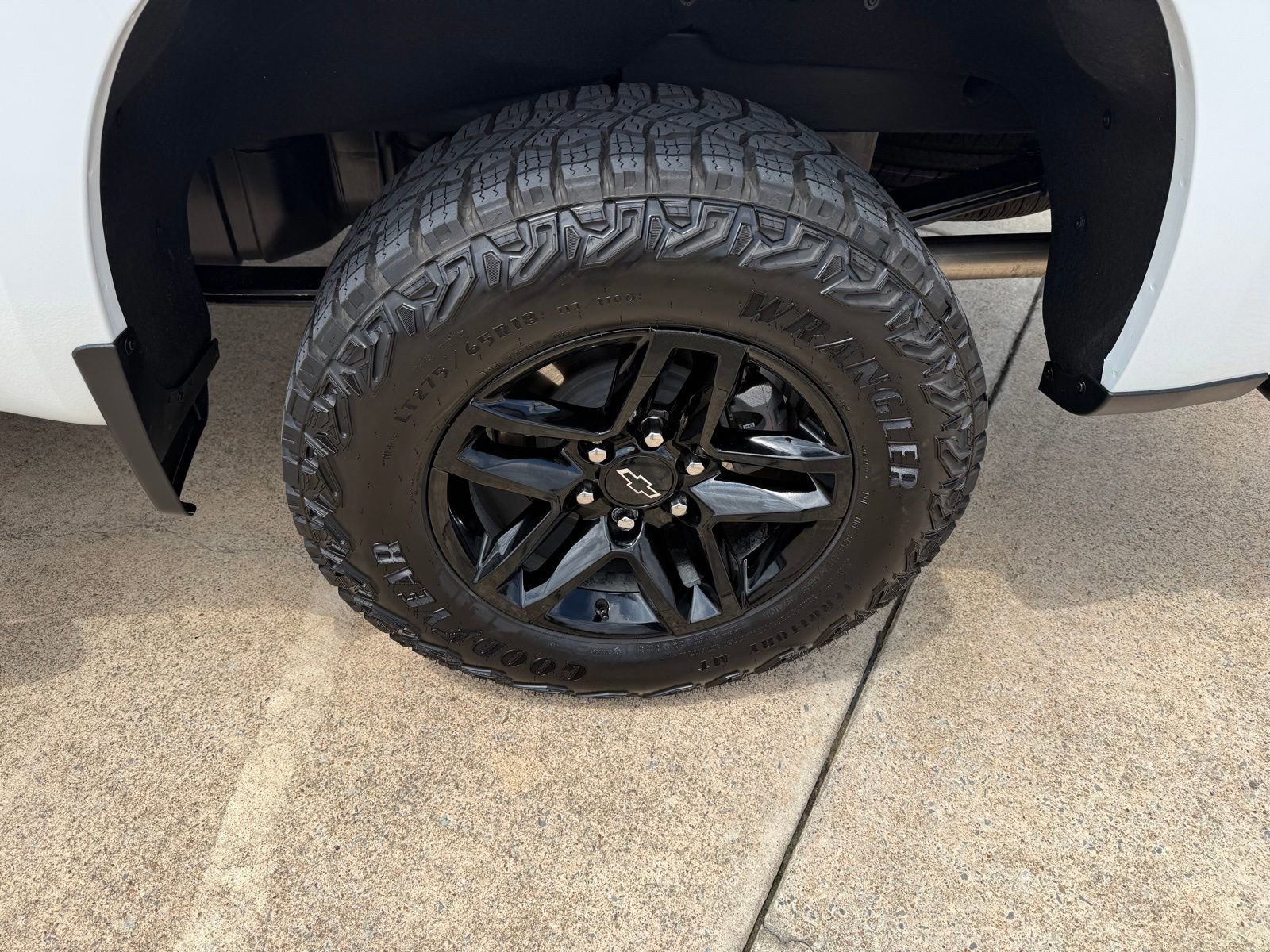 Used 2024 Chevrolet Silverado 1500 LT Trail Boss w/ LT Trail Boss Premium Package image 10