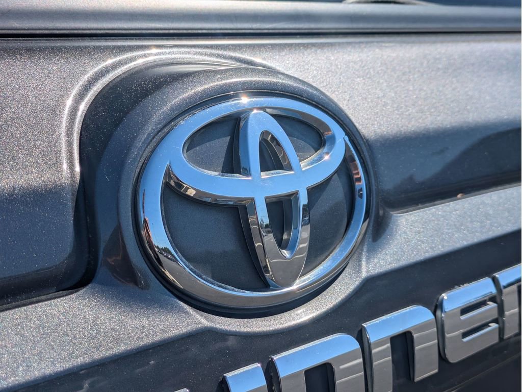 Used 2019 Toyota 4Runner SR5 Premium RWD image 10
