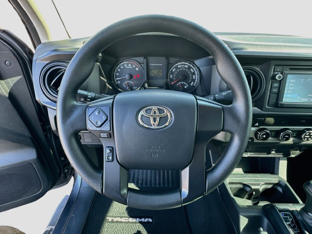 Used 2017 Toyota Tacoma SR RWD image 11