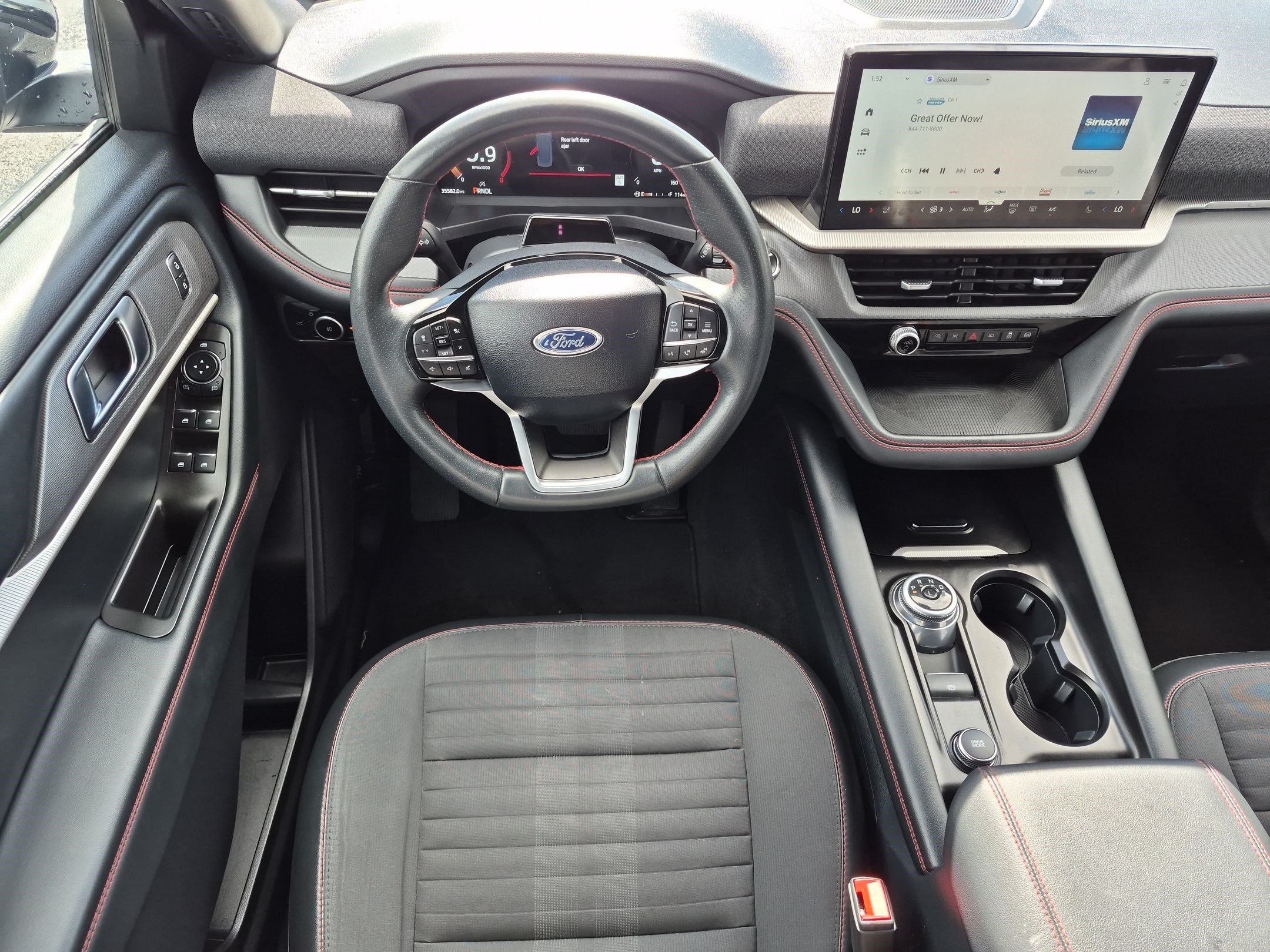 Certified 2025 Ford Explorer ST-Line w/ ST-Line Street Pack AWD/4WD image 31