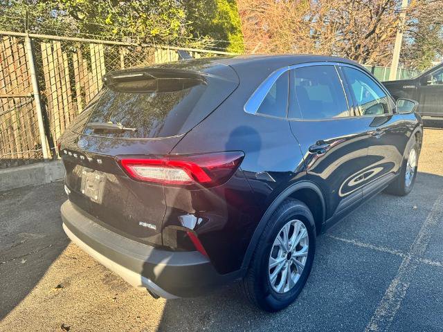 Certified 2024 Ford Escape Active image 3