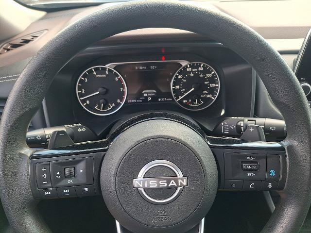 Used 2023 Nissan Rogue SV AWD/4WD image 18