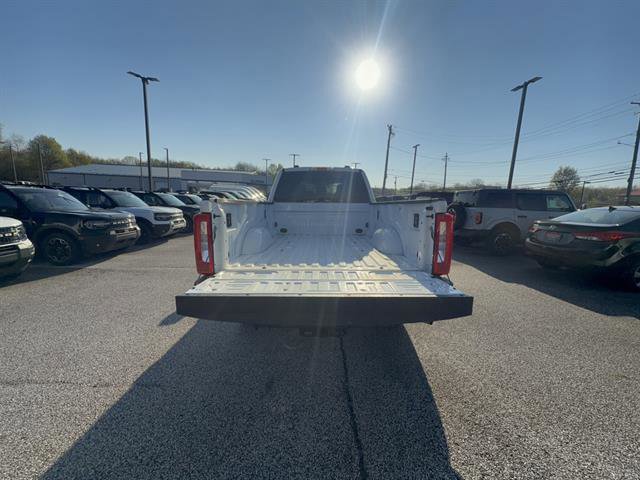 Certified 2025 Ford F250 XLT AWD/4WD image 9