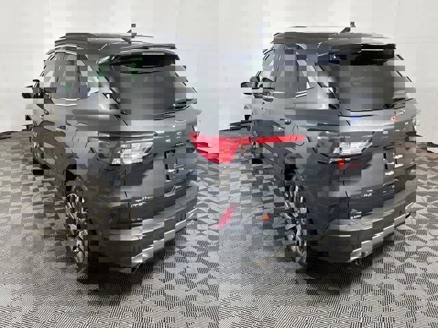 Certified 2020 Ford Escape Titanium w/ Titanium Premium Package 2.0 image 2