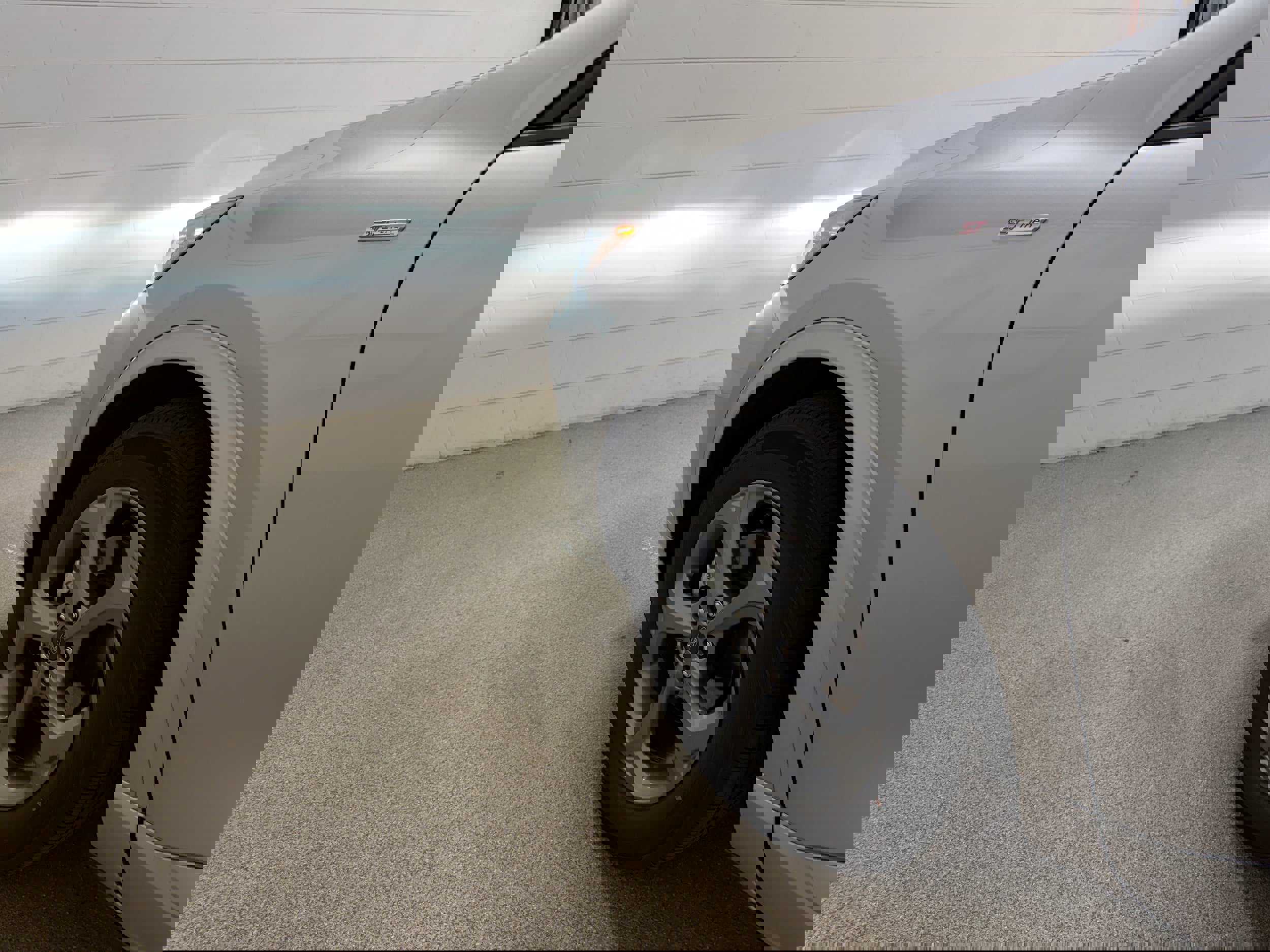 Certified 2023 Ford Escape ST-Line w/ Tech Pack #1 image 32