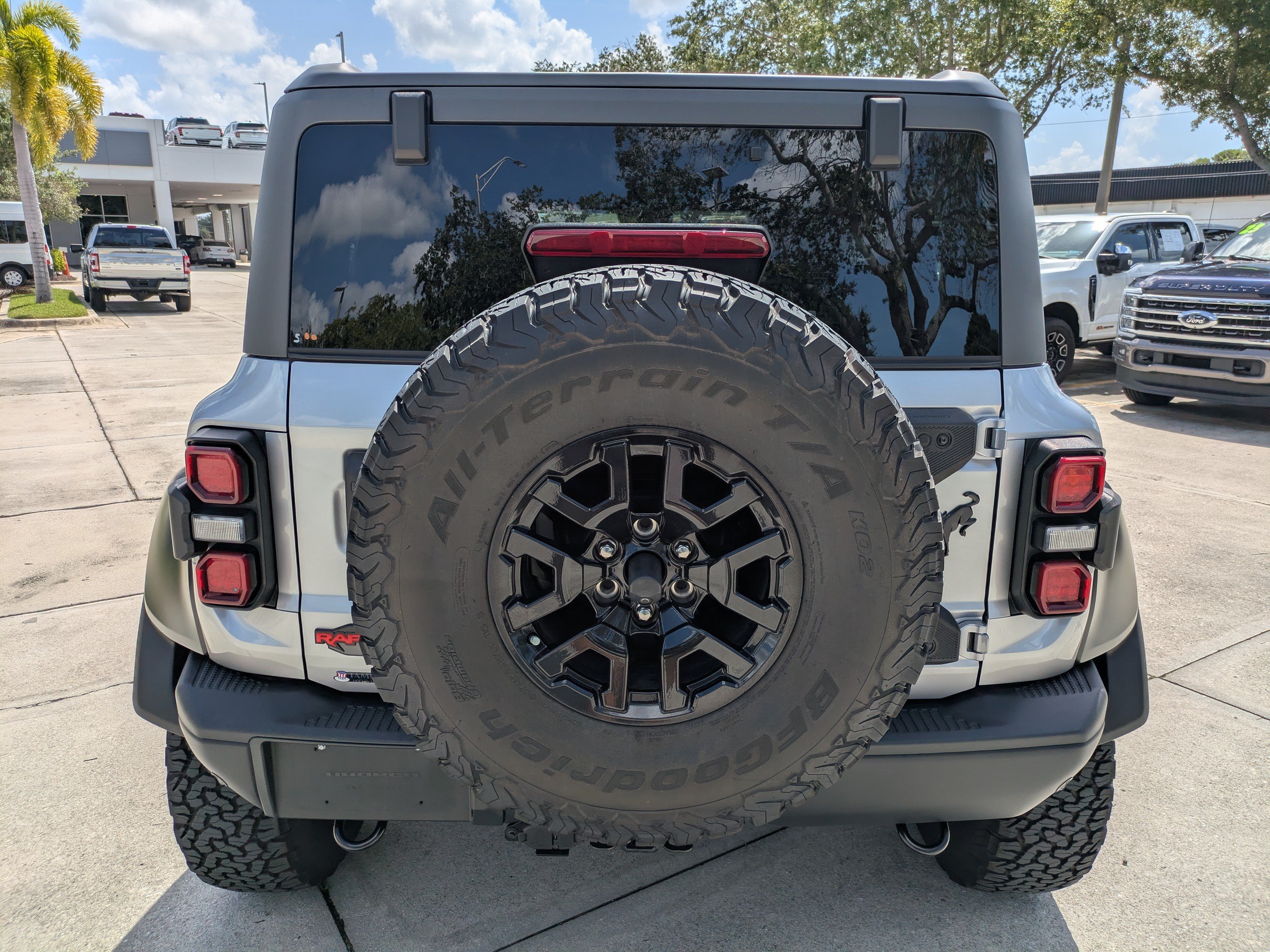 Certified 2023 Ford Bronco Raptor AWD/4WD image 5