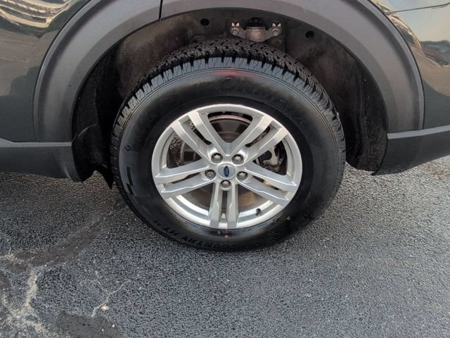 Certified 2023 Ford Explorer XLT w/ Equipment Group 202A AWD/4WD image 10