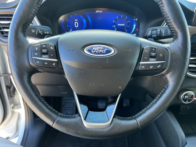 Certified 2020 Ford Escape Titanium image 19