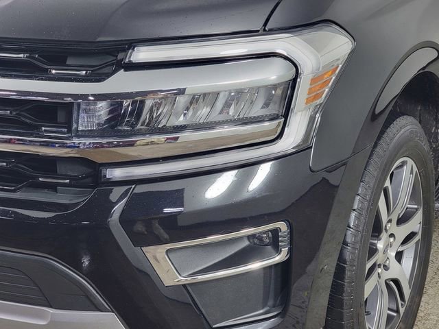 Certified 2024 Ford Expedition Limited AWD/4WD image 9