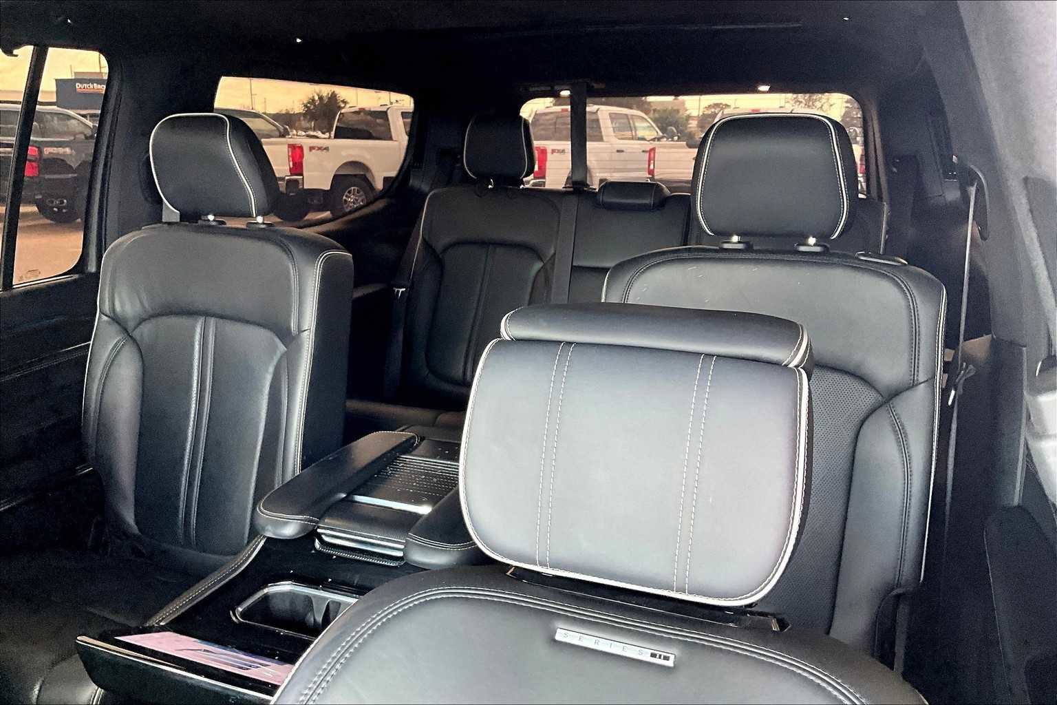 Used 2022 Jeep Grand Wagoneer Series II image 34