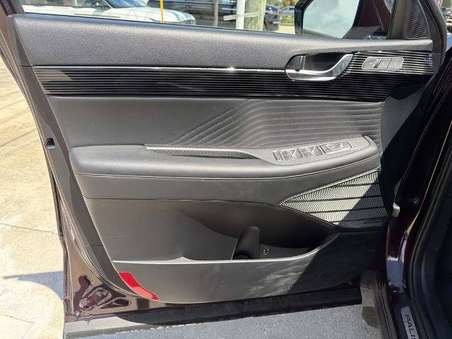 Used 2023 Hyundai Palisade Calligraphy w/ Cargo Package FWD image 23