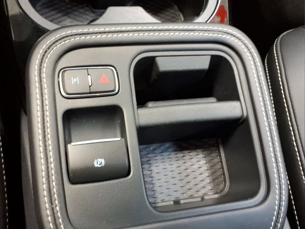 Certified 2025 Ford Mustang Mach-E GT AWD/4WD image 13