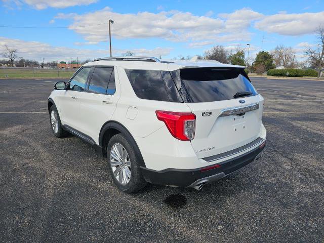 Certified 2022 Ford Explorer Limited w/ Limited Technology Package image 3