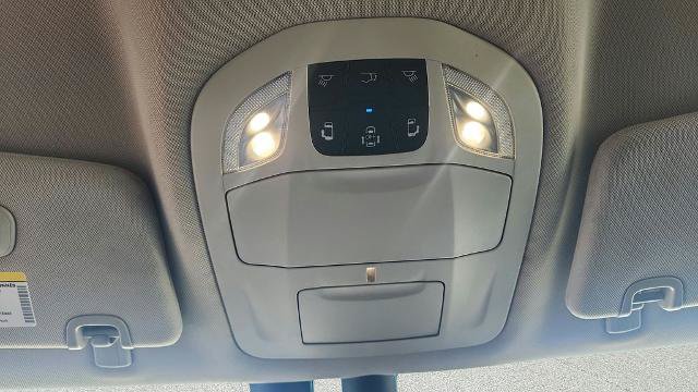 Used 2022 Chrysler Pacifica Touring-L FWD image 13