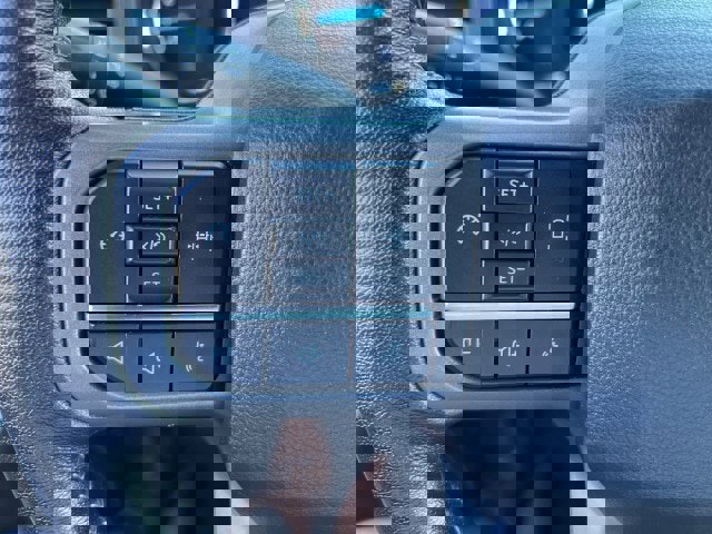 Certified 2022 Ford F150 XLT w/ Equipment Group 302A High image 19